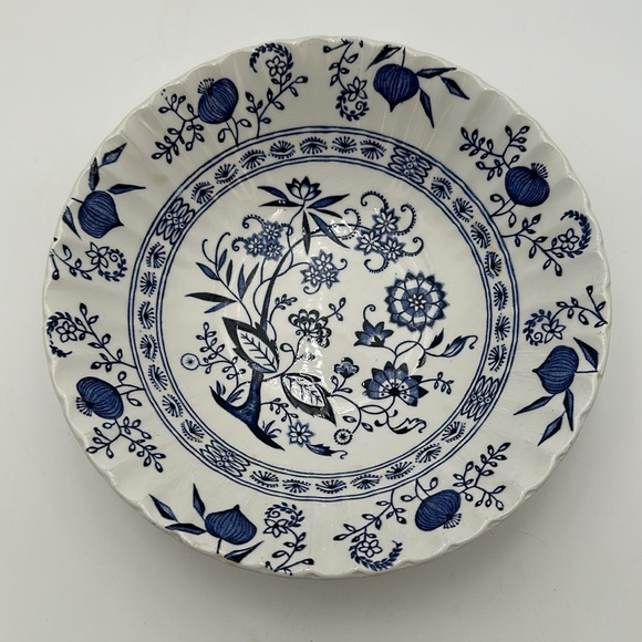 J&G Meakin Blue Nordic | Blue Onion Coupe Vegetable/Pasta Bowl - Picture 4 of 16